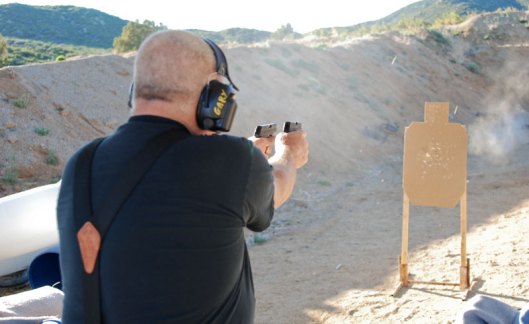 LCP Gary Shooting Gunfighter Style